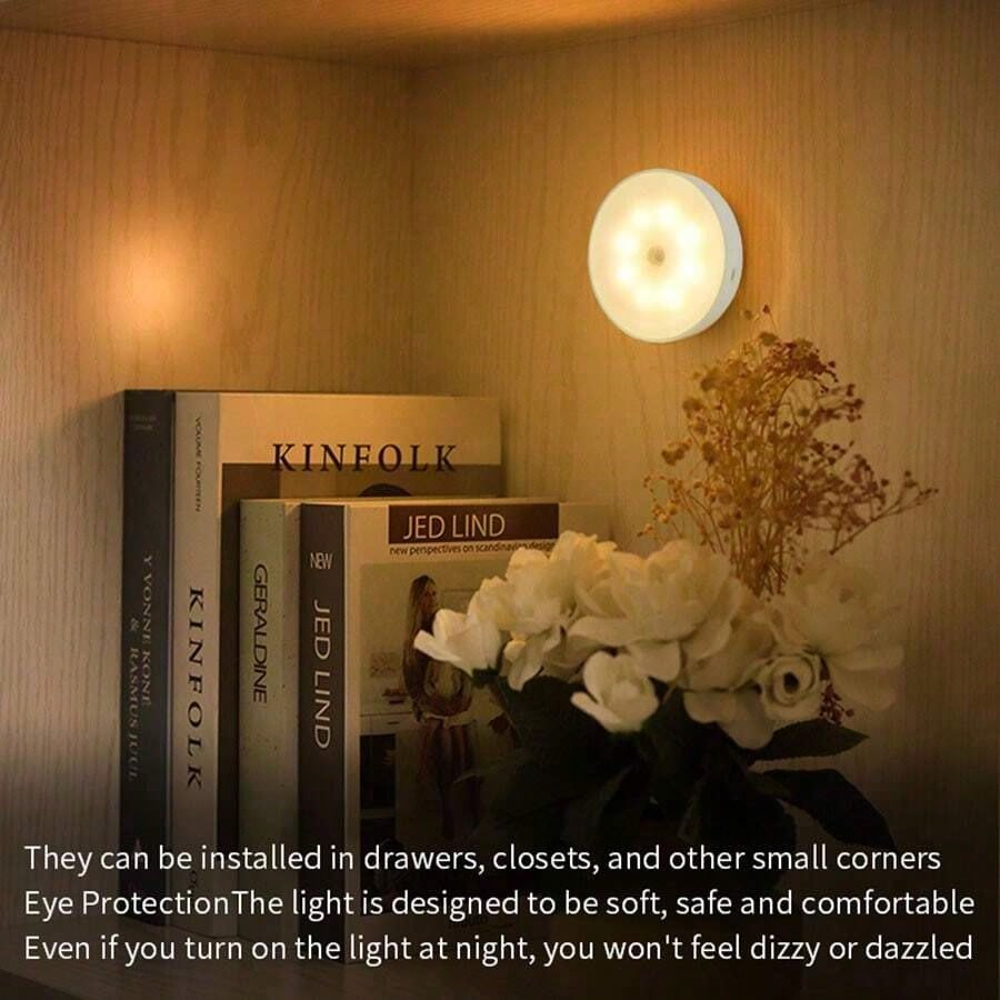 モーションセンサー付きステップライト、USB＆バッテリー駆動 - Motion Sensor Light のレビューと価格