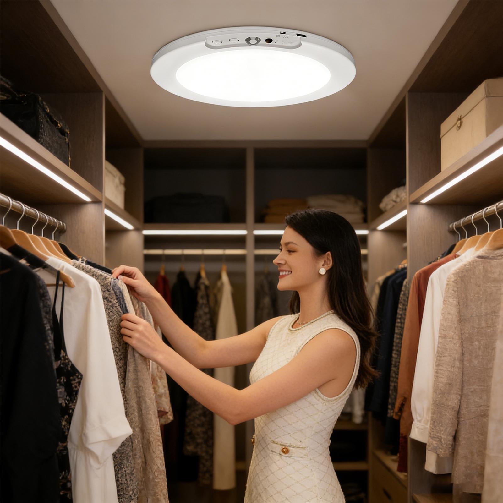 モーションセンサー付き天井照明 磁気ワイヤレス充電式LEDシ - Motion Sensor Light のレビューと価格